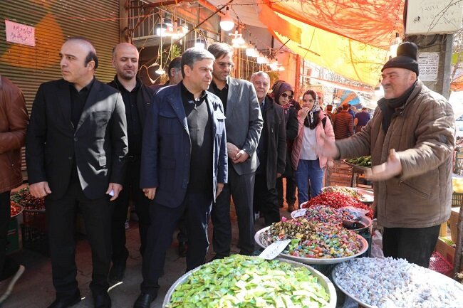 استاندار اردبیل: ۱۲ هزار تن کالای اساسی در استان تامین شد