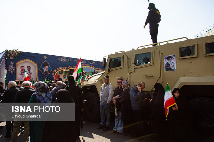 مراسم تشییع «علی لاریجانی»، «غلامرضا سلیمانی» و قهرمانان «ناو دنا»