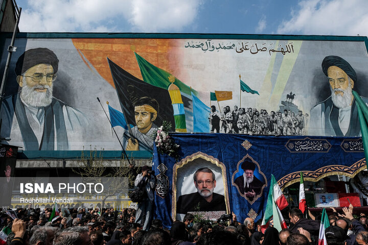 مراسم تشییع «علی لاریجانی»، «غلامرضا سلیمانی» و قهرمانان «ناو دنا»