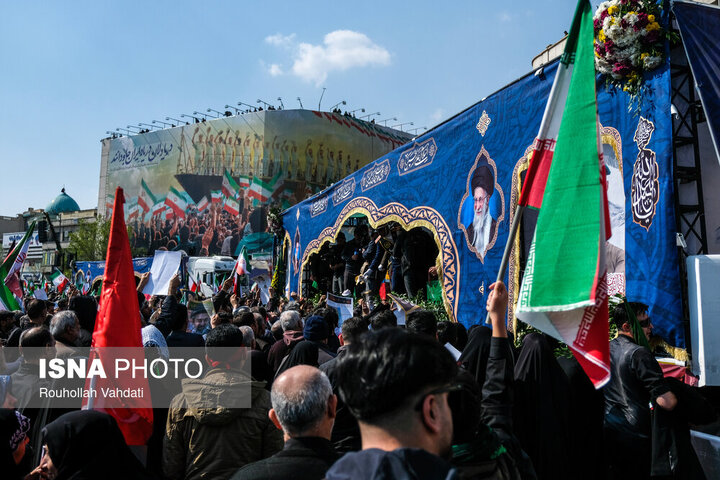 مراسم تشییع «علی لاریجانی»، «غلامرضا سلیمانی» و قهرمانان «ناو دنا»