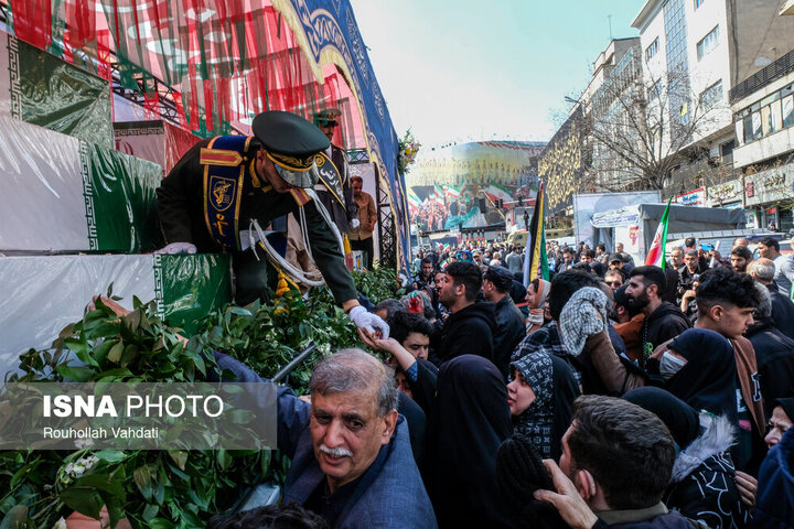 مراسم تشییع «علی لاریجانی»، «غلامرضا سلیمانی» و قهرمانان «ناو دنا»