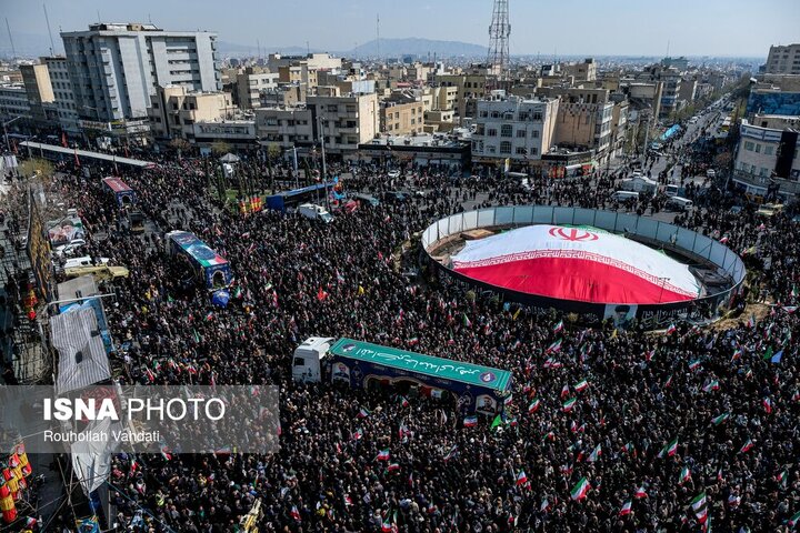مراسم تشییع «علی لاریجانی»، «غلامرضا سلیمانی» و قهرمانان «ناو دنا»