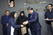 تقدیر از سرمربی تیم ملی فوتبال بانوان ایران توسط استاندار کرمان