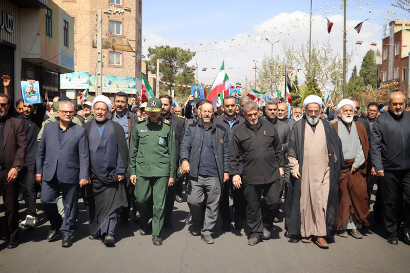 تشییع  پیکر پاک ۵ شهید حملات رژیم صهیونیستی و آمریکا در سمنان