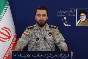 سخنگوی قرارگاه خاتم خطاب به ترامپ؛ با سیرک رسانه‌ای نمی‌توانید دستاورد داشته باشید/ قطره‌قطره آب‌های خلیج فارس به امر خداوند یاری‌گر رزمندگان شده‌اند