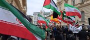 ببینید | راهپیمایی حمایت از ایران در وینِ اتریش با اشعار حماسی "بزن که خوب میزنی"