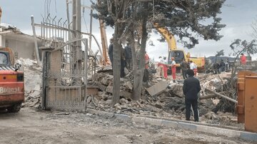 حمله پهپادی به یک منطقه مسکونی در زنجان/ چند نفر شهید و مجروح شدند؟ حمله پهپادی به یک منطقه مسکونی در زنجان/ چند نفر شهید و مجروح شدند؟