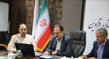 برگزاری نشست بررسی بازسازی خانه‌های آسیب‌دیده از جنگ در قزوین