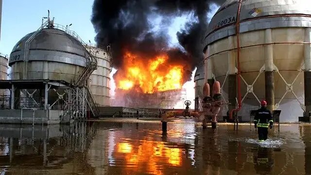 چشمانداز مبهم و خطرناک جنگ خاورمیانه / سلطانی: جنگ به سادگی میتواند از کنترل خارج شود / پایان جنگ از طریق دیپلماسی شانس بسیار پائینی دارد