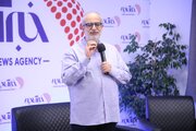 آشنا: پیشنهاد ظریف می‌تواند به پایان جنگ کمک کند؛ به‌جای «انتقام نامحدود» از «تثبیت دستاورد» دفاع می‌کند
