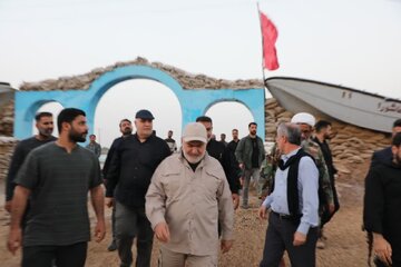 حضور استاندار خوزستان در نقطه صفر مرزی شلمچه؛ ارزیابی امنیتی و عیادت از مجروحان حملات هوایی