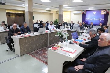 اقتدار و پیشرفت کشور مرهون حضور مردم در صحنه و وحدت میان مسئولان است