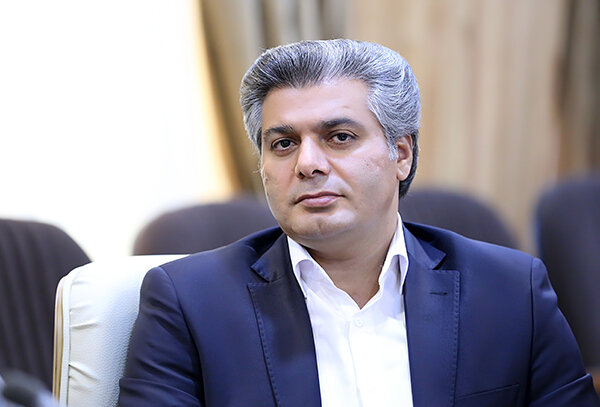 اتاق بازرگانی لرستان پای کار / ۷۰۰ بسته معیشتی برای خانوادههای کم برخوردار