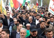ببینید |  حضور رئیس‌جمهور در مراسم چهلمین روز شهادت رهبر انقلاب