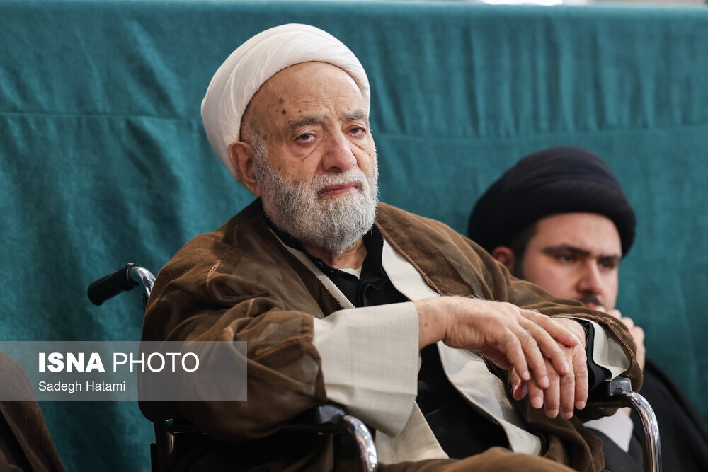 جدیدترین عکس از حجت الاسلام قرائتی در یک مراسم/ کاظم صدیقی هم بود