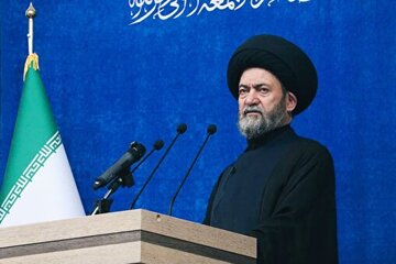 امام جمعه اردبیل: چهل روز جهاد مردمی در خیابان ها درخشان‌ترین مقطع تاریخ کشور است