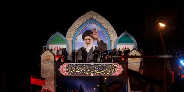 قافله انقلاب با «خلف صالح» به ساحل ظهور میرسد قافله انقلاب با «خلف صالح» به ساحل ظهور میرسد