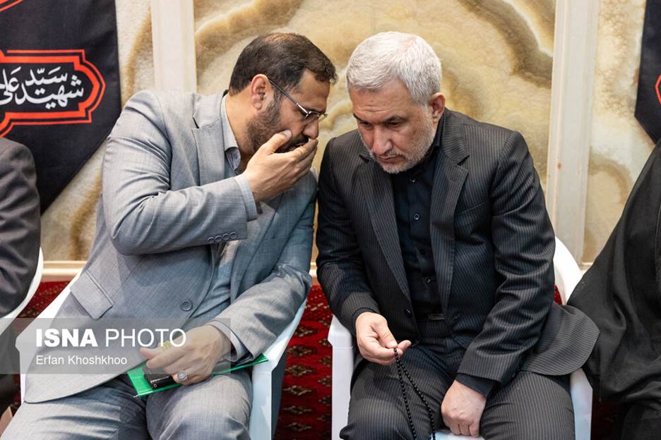 قابهایی از مراسم اربعین رئیس دفتر نظامی فرمانده فقید کل قوا/حضور دبیر شورای عالی انقلاب فرهنگی در مراسم چهلم/ پور محمدی هم آمده بود + عکس
