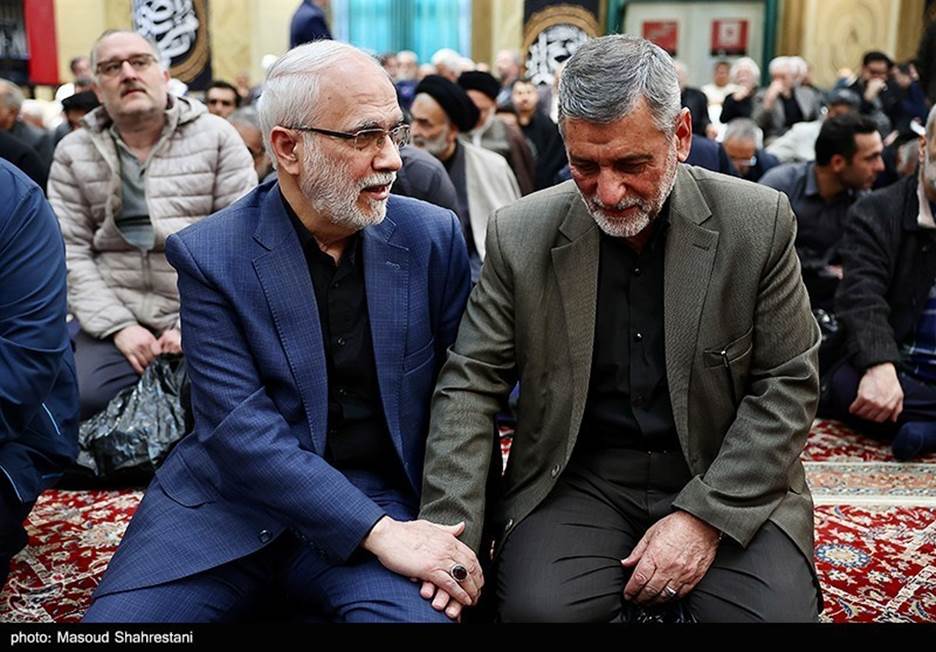 قابهایی از مراسم اربعین رئیس دفتر نظامی فرمانده فقید کل قوا/حضور دبیر شورای عالی انقلاب فرهنگی در مراسم چهلم/ پور محمدی هم آمده بود + عکس