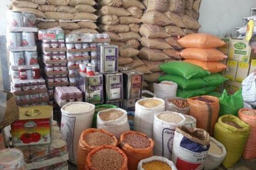 برنامهریزی برای واردات گسترده مواد اولیه واحدهای تولیدی و پتروشیمی / قیمت کالاهای اساسی ۳۰ درصد کاهش مییابد