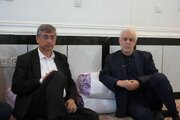 دیدار استاندار لرستان و رییس بنیاد شهید کشور با خانواده های شهدای خرم‌آباد