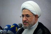 ناگفته های آیت‌الله اراکی از درخواست اعضای خبرگان از رهبر شهید درباره گزینه های رهبری/ آیت الله مجتبی خامنه‌ای سایه رهبر شهید در طول رهبری بودند