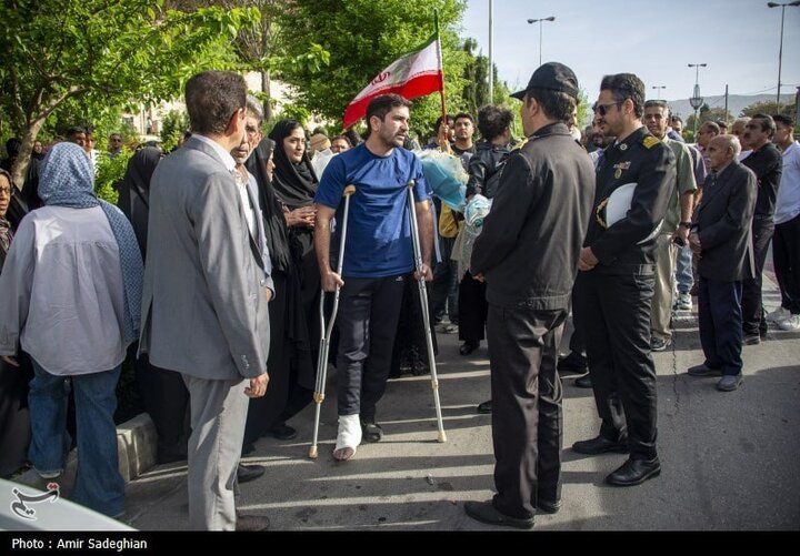 بازگشت ۹ دریادل ناو دنا به شیراز