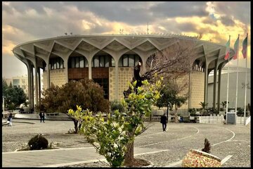 پنج نمایش جدید در تئاتر شهر روی صحنه میروند / از «ذرات آشوب» تا «اژدهاک» بهرام بیضایی پنج نمایش جدید در تئاتر شهر روی صحنه میروند / از «ذرات آشوب» تا «اژدهاک» بهرام بیضایی