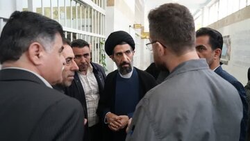 رئیس کل دادگستری استان کردستان بصورت سرزده از زندان مرکزی سنندج بازدید کرد
