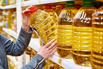 در تامین و توزیع روغن مشکلی نداریم/ فروش اجباری کالا ممنوع است در تامین و توزیع روغن مشکلی نداریم/ فروش اجباری کالا ممنوع است