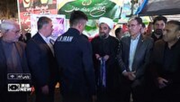 یاشار وقار مدالهای خود را به شهدای میناب اهدا کرد