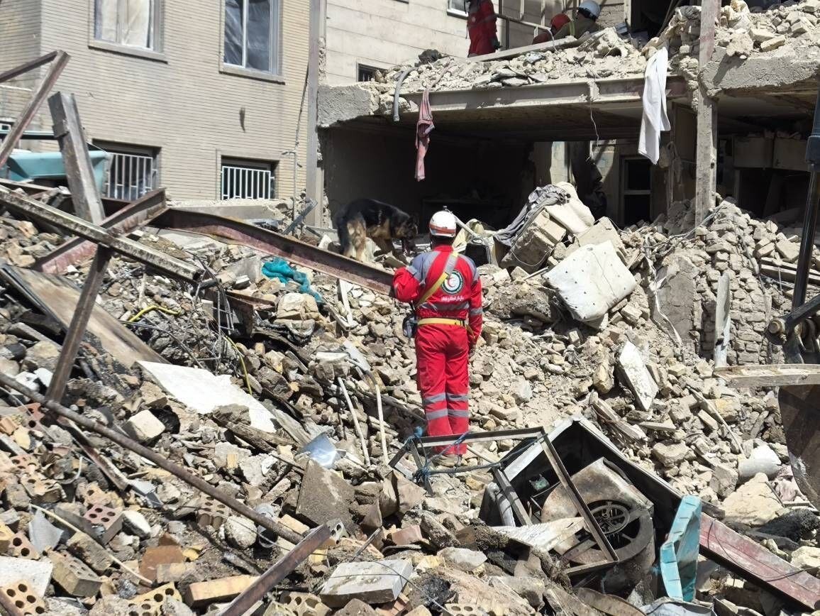 جزئیات فعالیت تیمهای امدادرسانی اسبسوار هلالاحمر/ پهپادهای هلالاحمر چه قابلیتهایی دارند و در چه ماموریتهایی استفاده میشوند؟