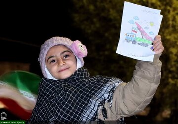طنین گامهای زنان تمدنساز در پایتخت فرهنگ و ایثار+ تصاویر طنین گامهای زنان تمدنساز در پایتخت فرهنگ و ایثار+ تصاویر