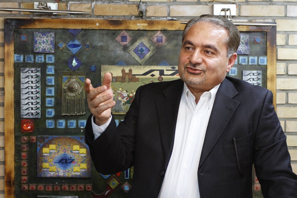 موسویان: تغییر نام «میدان آرژانتین» در تهران به «میدان اسپانیا» امکانپذیر به نظر میرسد. موسویان: تغییر نام «میدان آرژانتین» در تهران به «میدان اسپانیا» امکانپذیر به نظر میرسد.