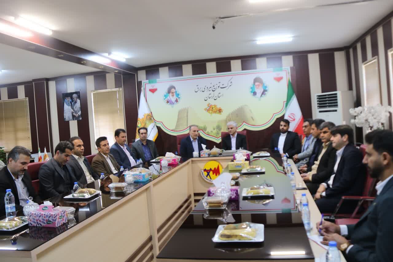 شرکت توزیع برق لرستان در جنگ نمره عالی گرفت