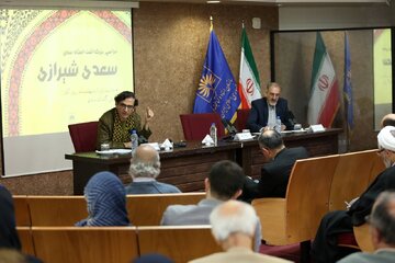 «رگ گردن» نمی خواهیم، به دلایل قوی نیازمندیم/ پس از قرنها هنوز بیگانگی با سعدی/ چگونه سعدی از دل فاجعه، «انسان» را کشف کرد؟ «رگ گردن» نمی خواهیم، به دلایل قوی نیازمندیم/ پس از قرنها هنوز بیگانگی با سعدی/ چگونه سعدی از دل فاجعه، «انسان» را کشف کرد؟
