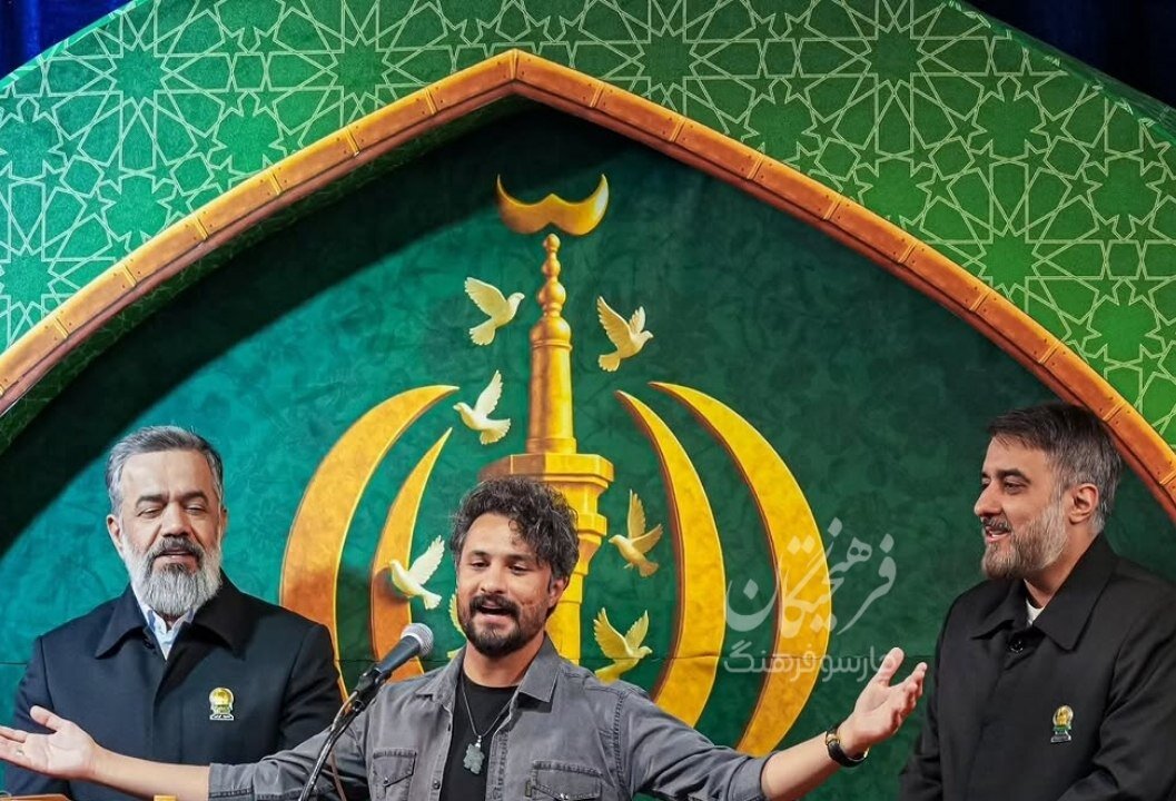بوسه خواننده پاپ بر کتف محمود کریمی/ عکس