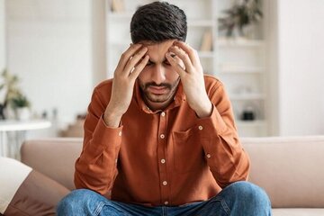 هشدار رئیس جمعیت علمی پیشگیری از خودکشی ایران؛ اوج‌گیری افسردگی در پساجنگ/  رشد ۶۵ درصدی تماس با خط ۱۵۷۰