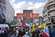 ببینید | اجتماع امام رضایی‌ها در میدان انقلاب تهران
