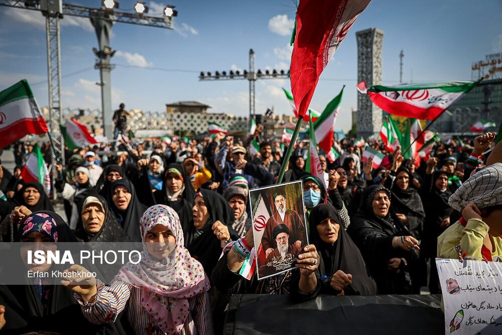 تصاویر خاص از اجتماع بزرگ امام رضاییها در تهران + عکس