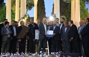 مِیمند شهر ملی شیشه‌گری ایران شد 