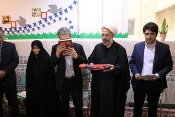 بخشش قاتل خرمدره ای در شب ولادت امام رضا (ع)