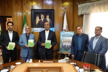 بانک‌ها و شرکت‌ها به میدان مدرسه سازی بیایند و به مسئولیت اجتماعی خود عمل کنند