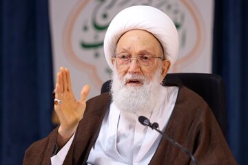 عیسی قاسم: لغو تابعیت شیعیان بحرینی غیرقانونی است