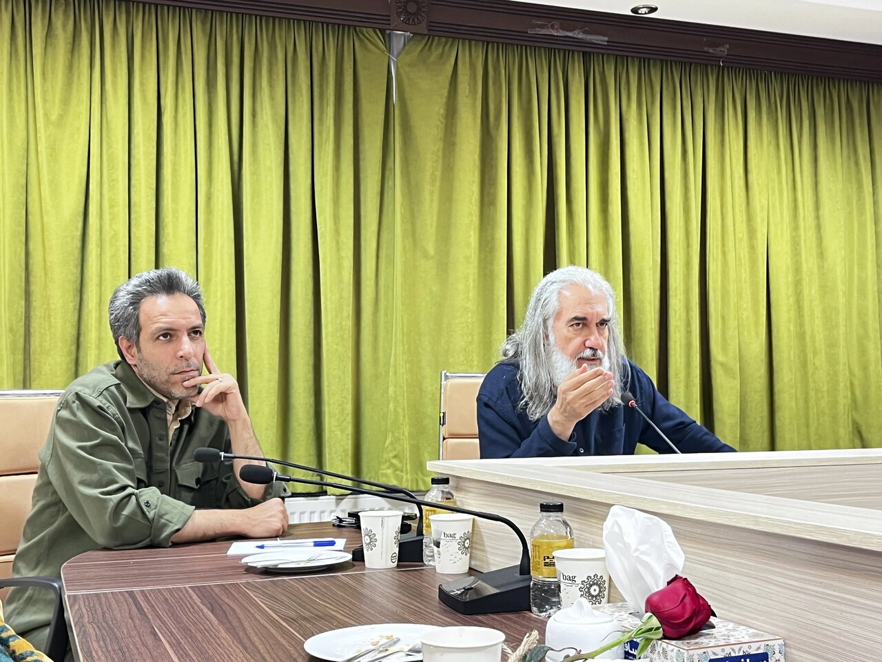 بابک رضایی در نشست هم اندیشی با رسانه‌ها:
                تلاش کردیم کمترین اصطکاک را با هنرمندان داشته باشیم/ بنیه مالی دفتر موسیقی را افزایش می‌دهیم