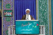 امام جمعه کرمان : رزمندگان مردانه در دفاع از کشور ایستادند