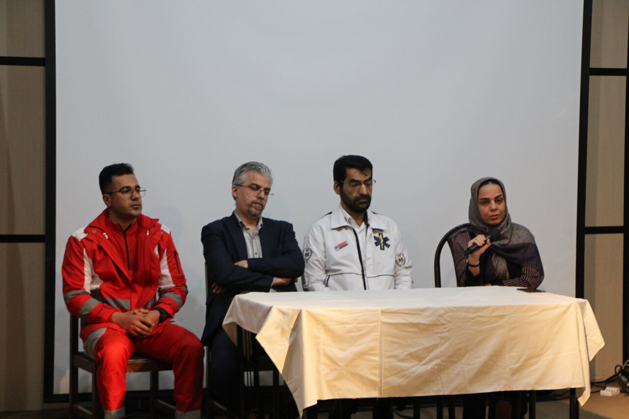 ایثارگران سفید پوش