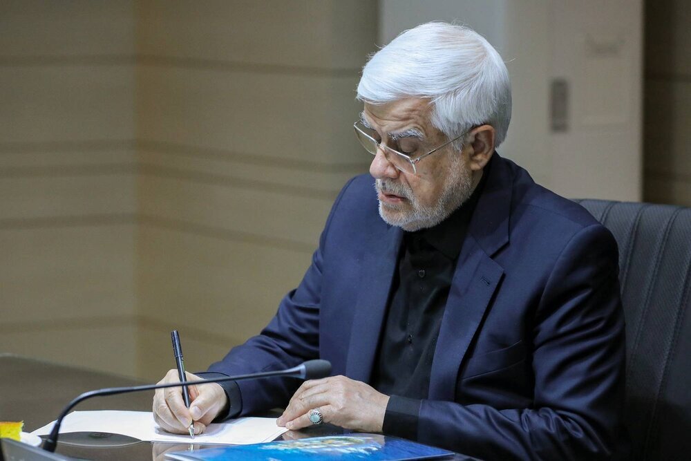 پیام تسلیت معاون اول پزشکیان در پی درگذشت عبدالله موحد