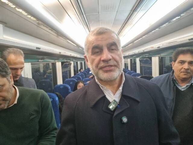 نیکزاد: قطار مسافربری اردبیل - مشهد هفته آینده راهاندازی میشود