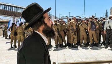 چرا اسرائیلی‌ها غیریهودیان را از پناهگاه‌ها بیرون می‌کنند؟